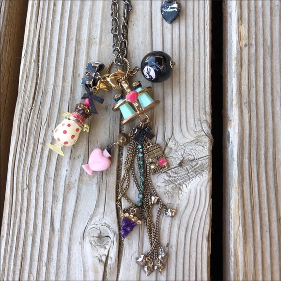 Betsey Johnson Jewelry - Host Pick Rare Betsey First Date Necklace!